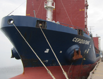Delivery of equipment for lng facility by ships of north-western shipping company